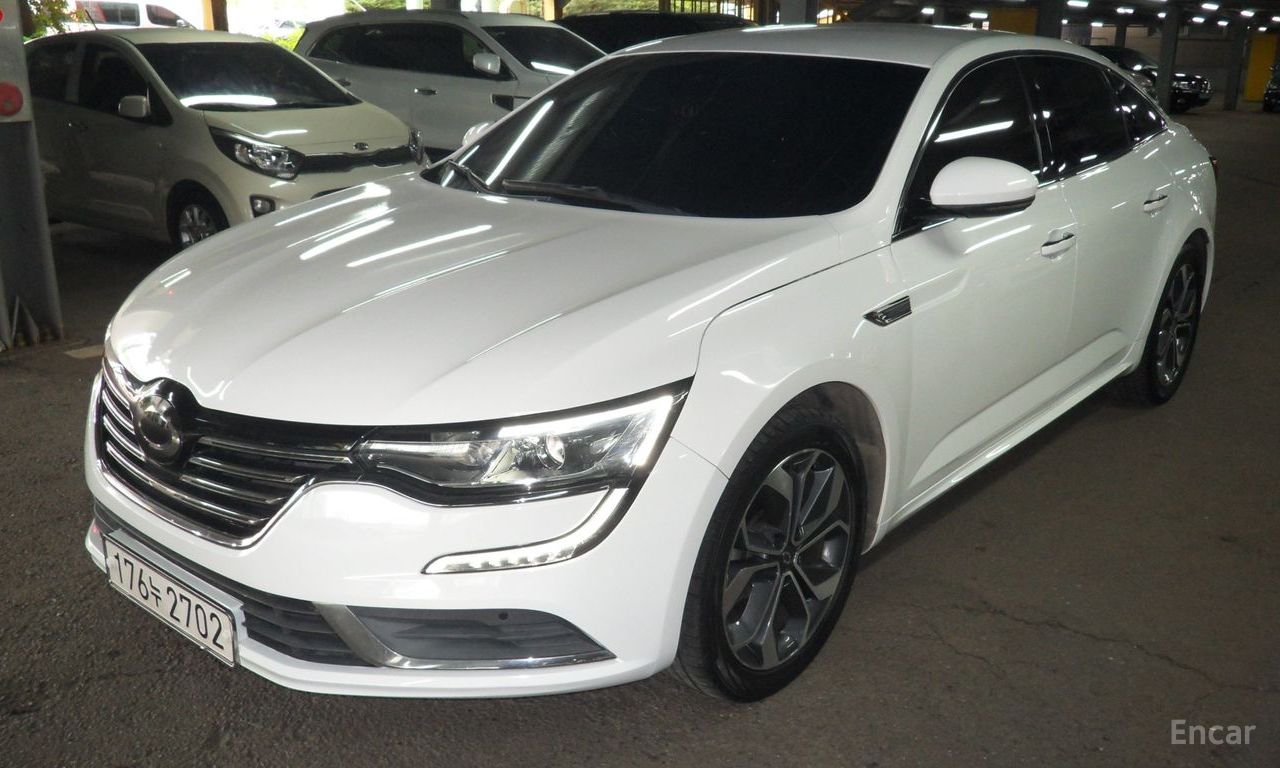 Renault SM6
