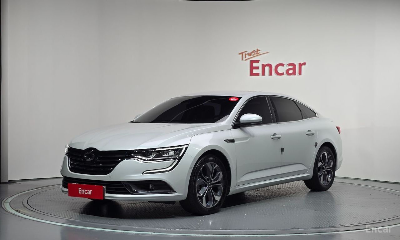 Renault SM6