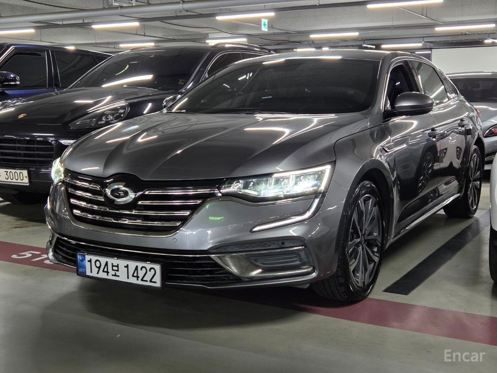 Renault SM6