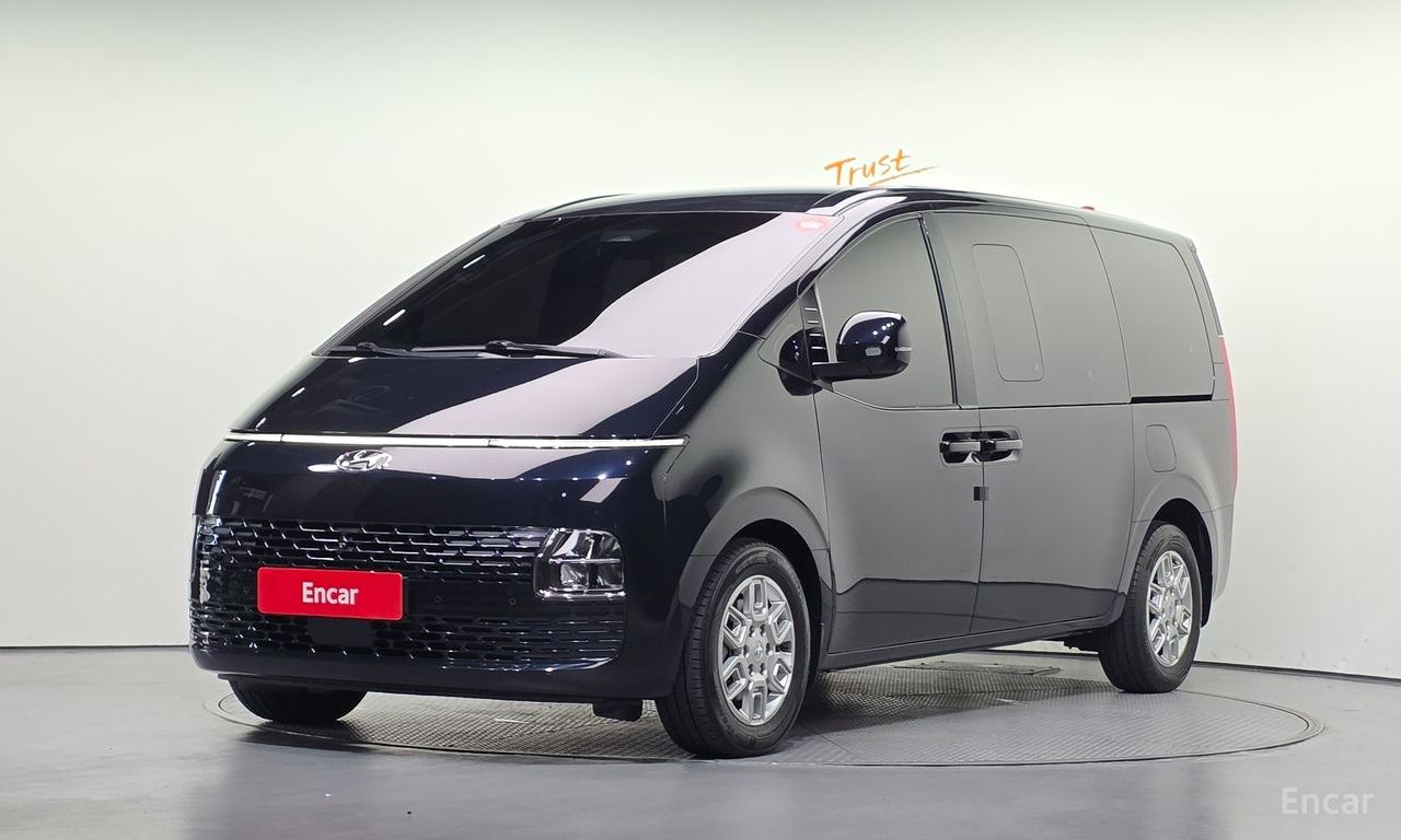 Hyundai Staria
