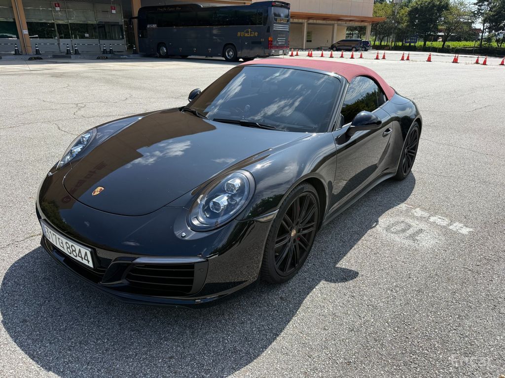 Porsche 911