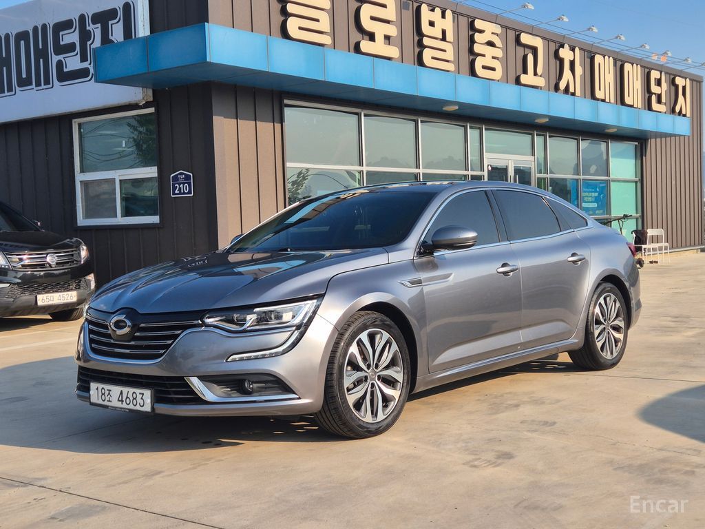 Renault SM6