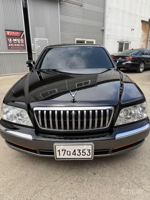Hyundai Equus