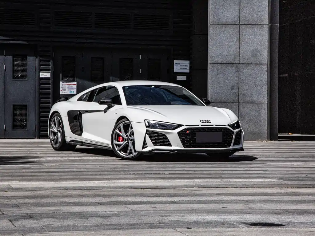 Audi R8
