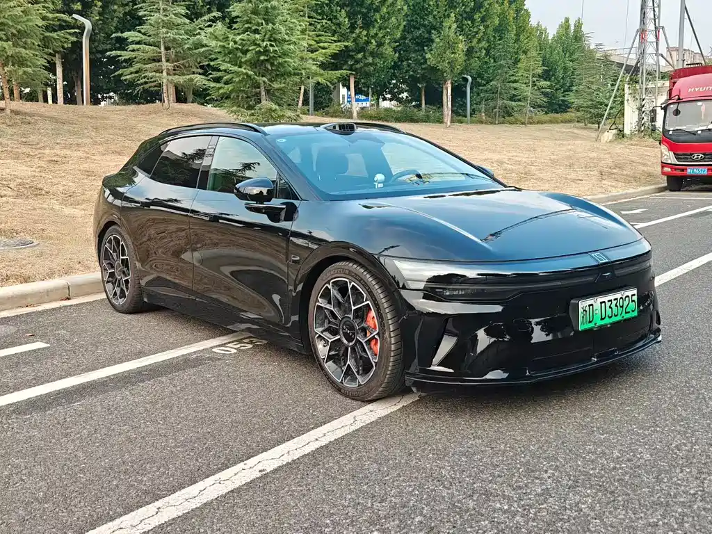 Zeekr 007GT