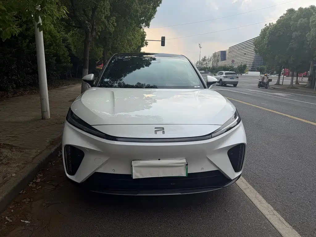 Rising Auto R7
