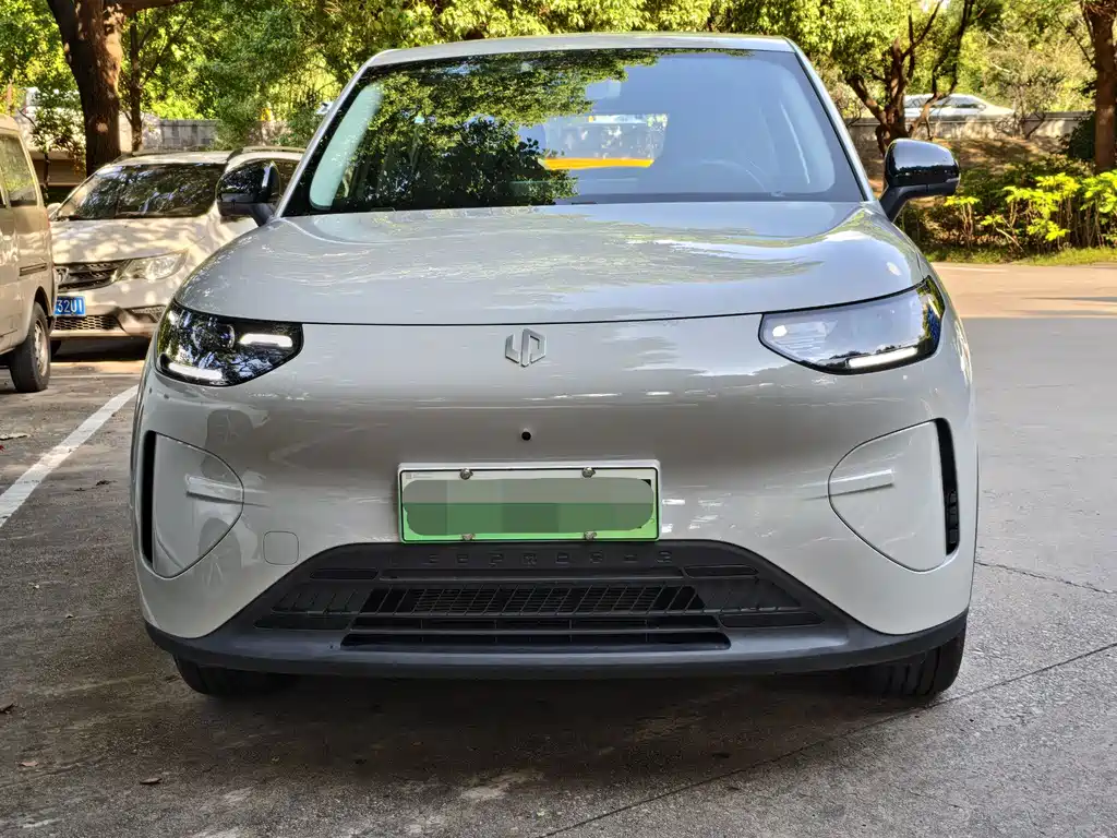 Leapmotor A10