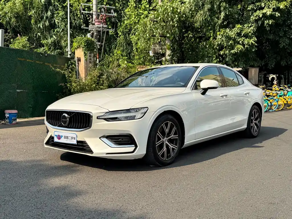 Volvo S60