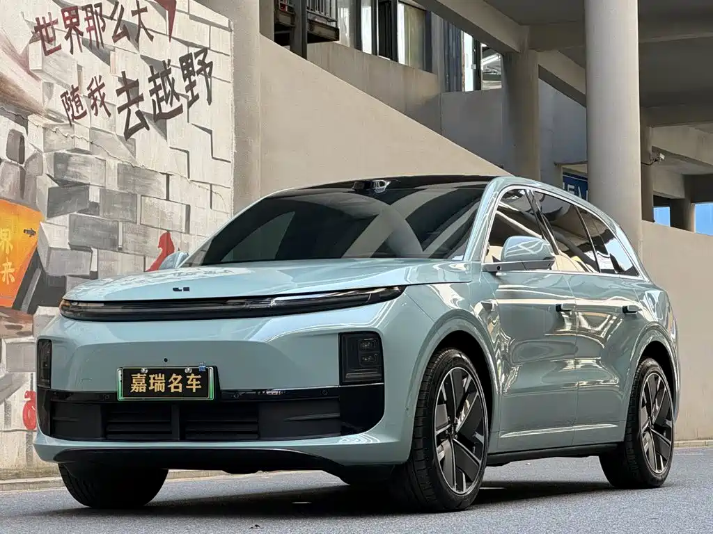 Li Auto L6