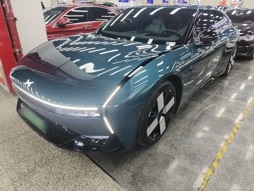 Xpeng P7