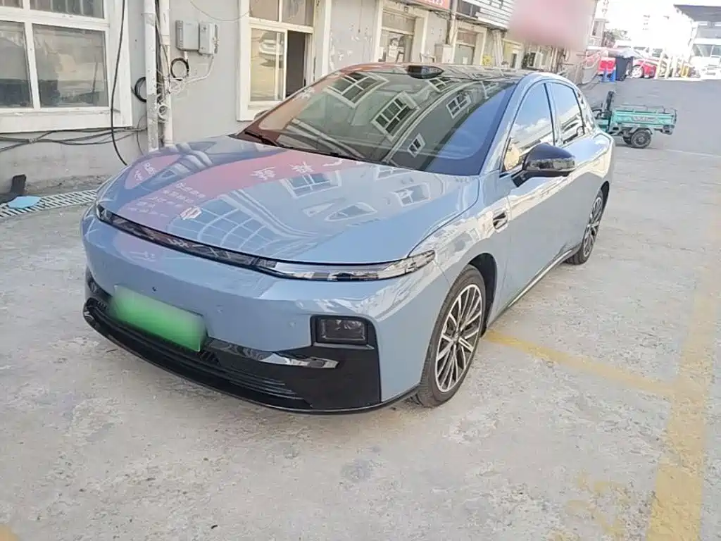 Leapmotor B01