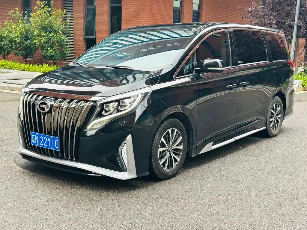 GAC M8