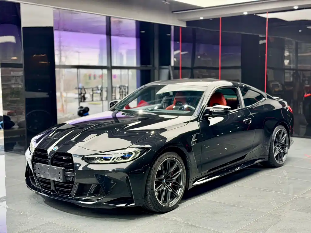 BMW M4