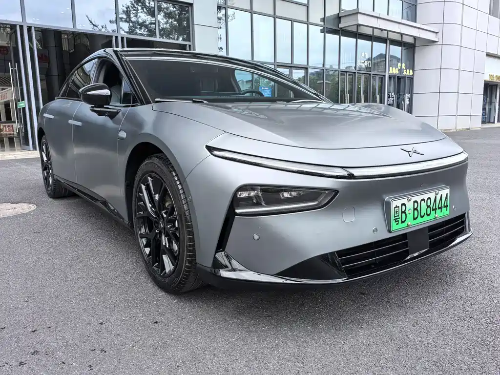 Xpeng P7