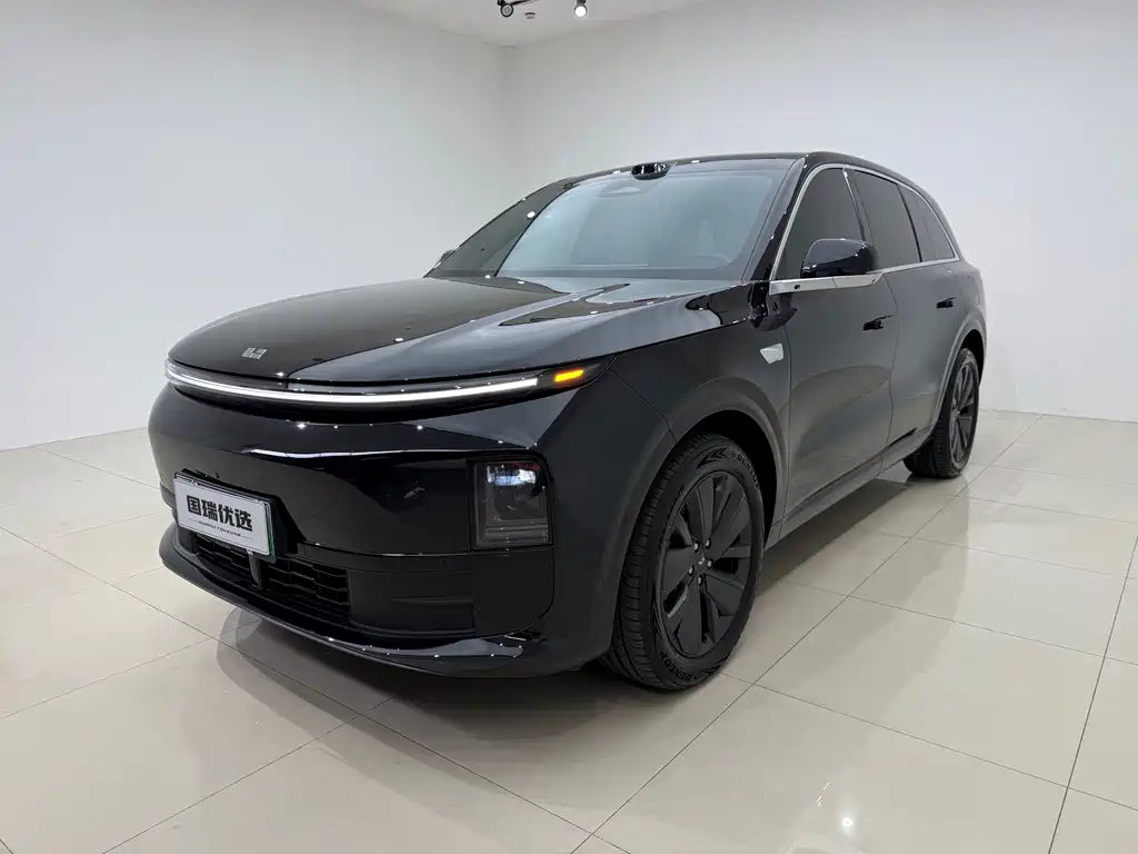 Li Auto L6