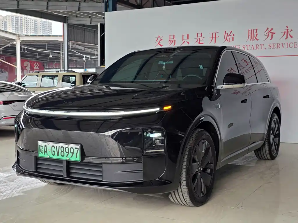 Li Auto L6