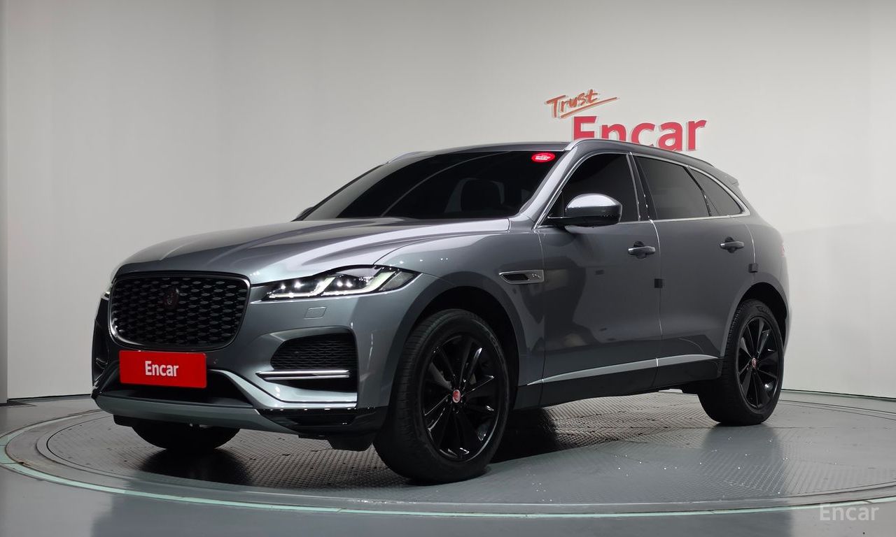 Jaguar F-Pace