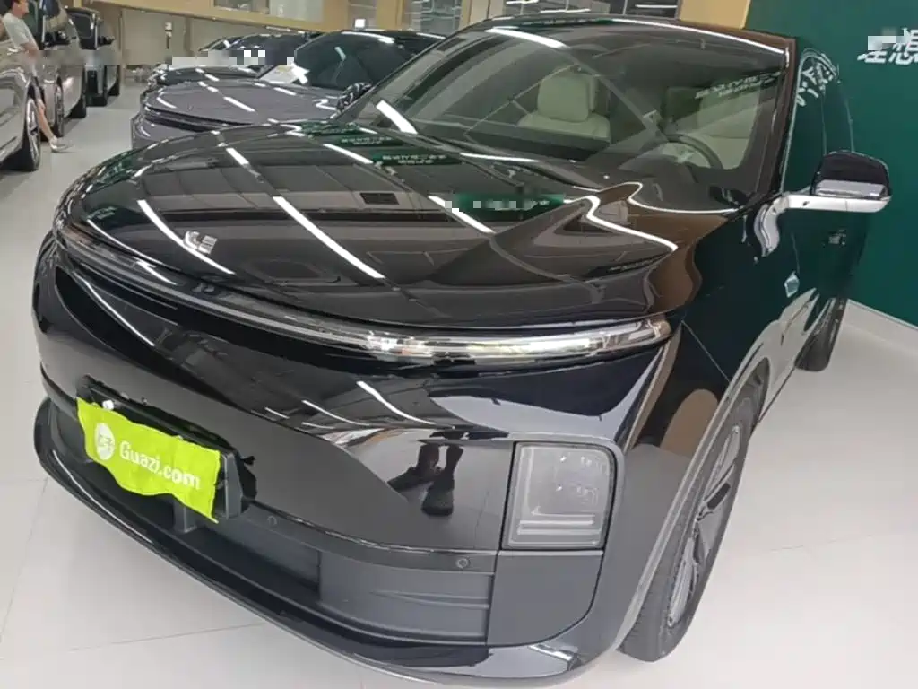 Li Auto L6
