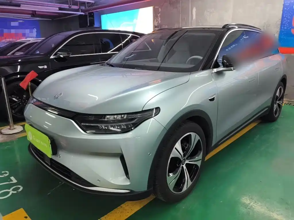 Leapmotor C11