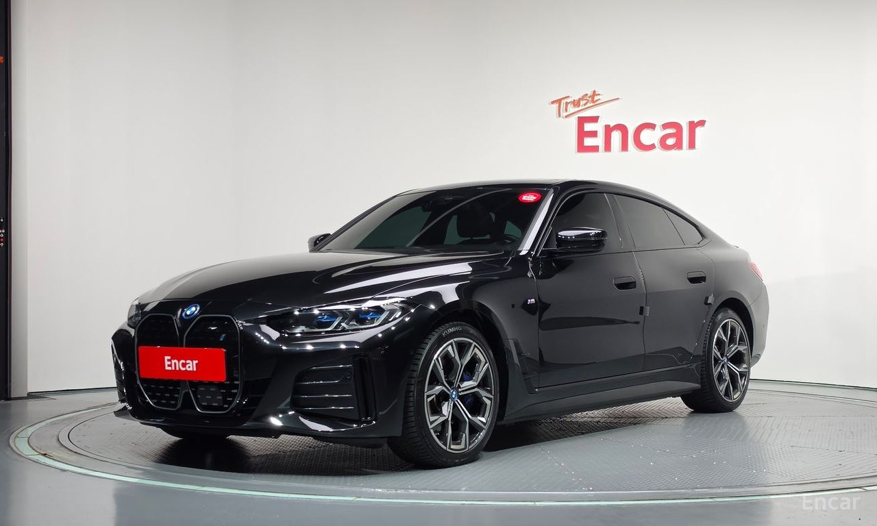 BMW i4