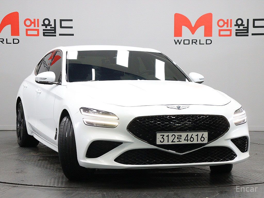 Genesis G70
