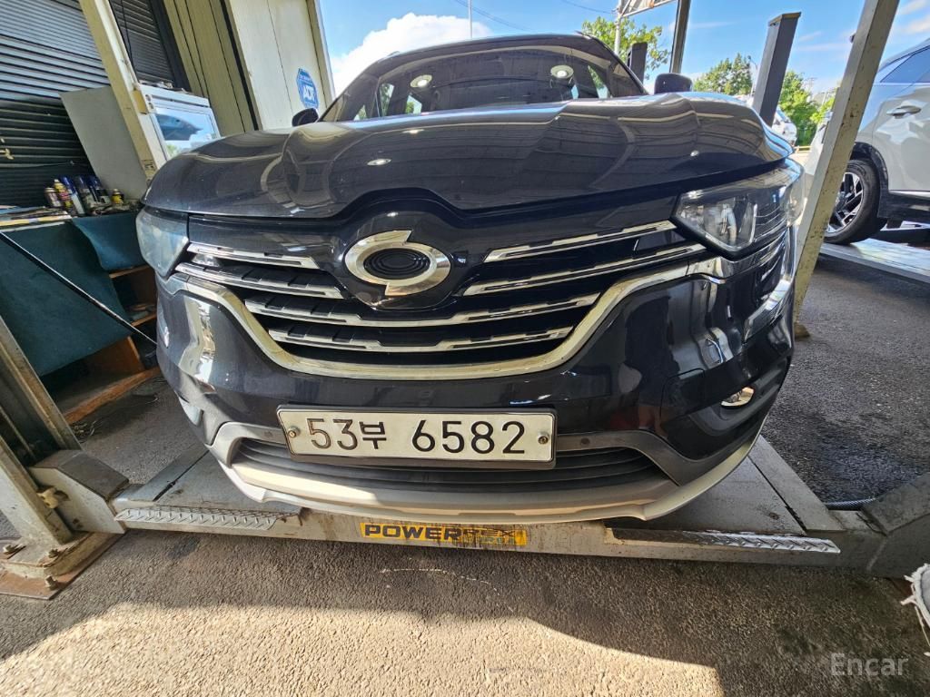 Renault QM6