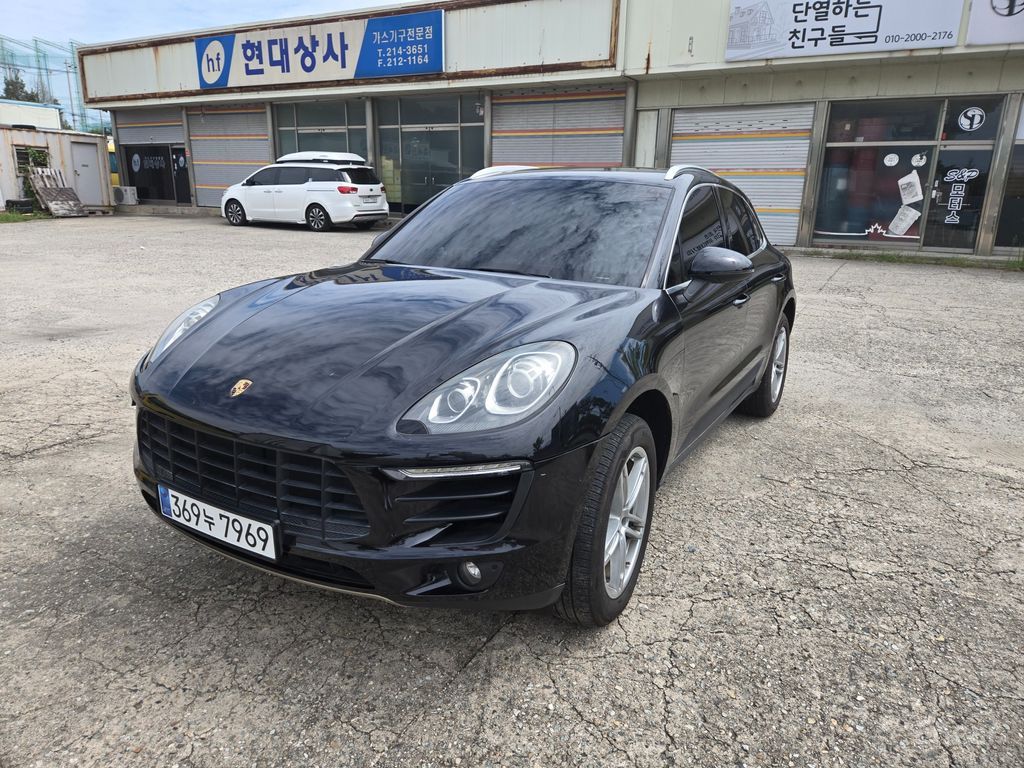 Porsche Macan