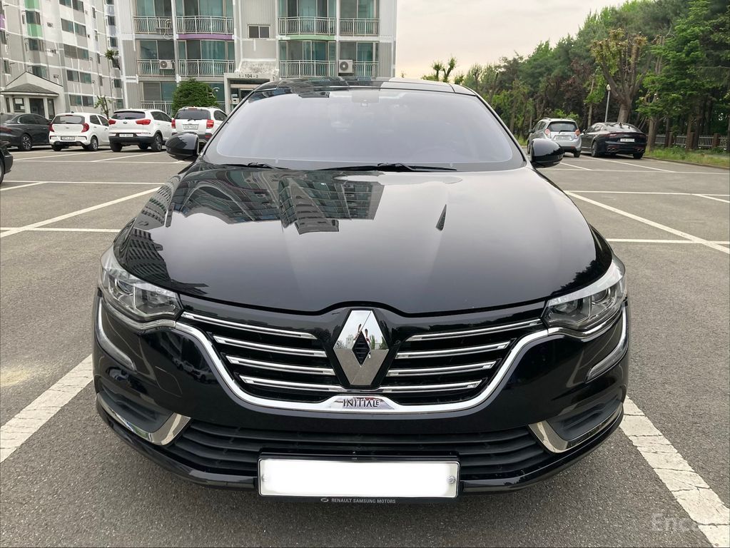 Renault SM6