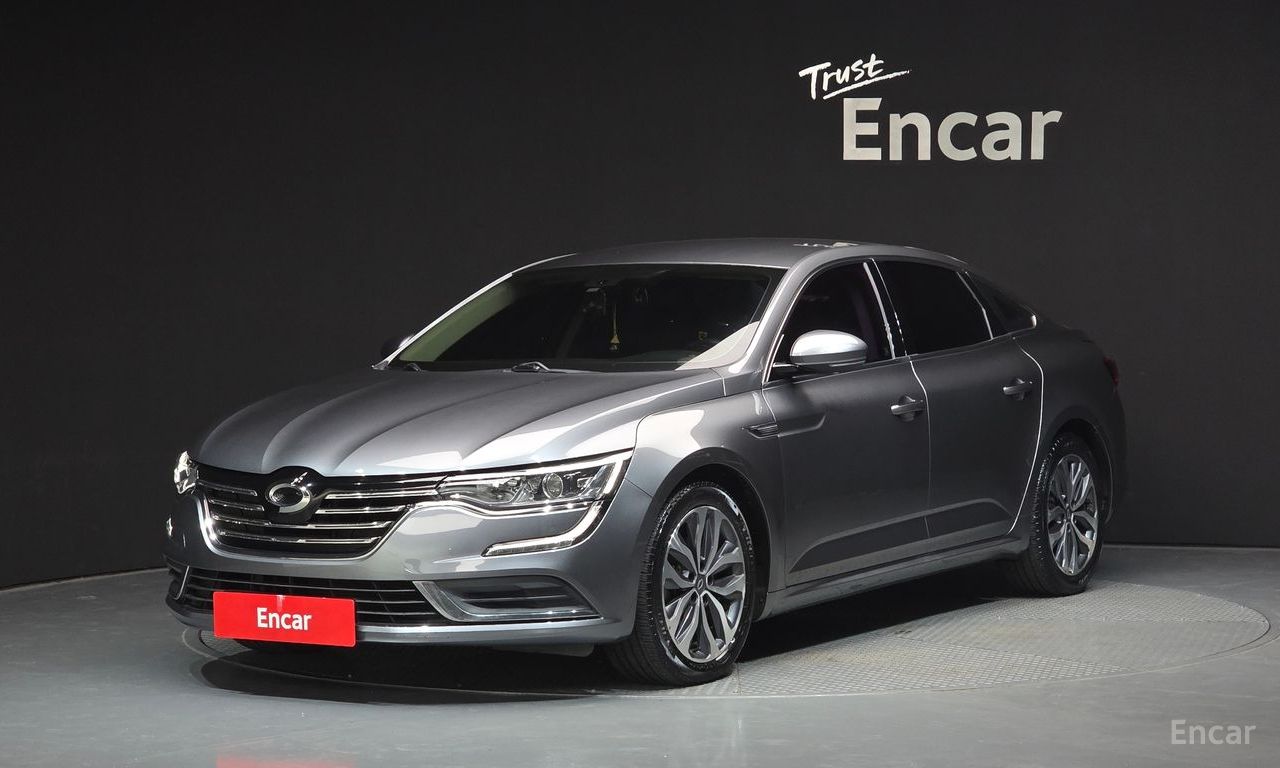 Renault SM6