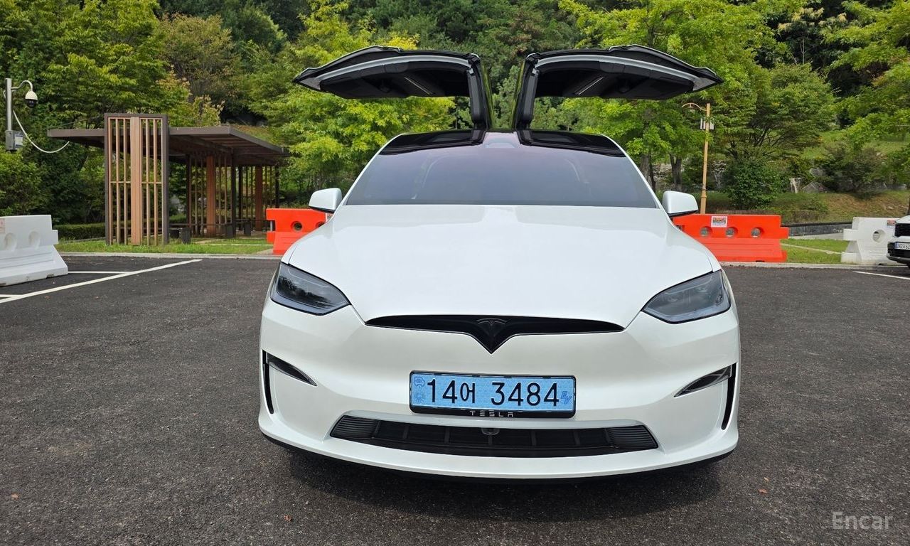 Tesla Model X