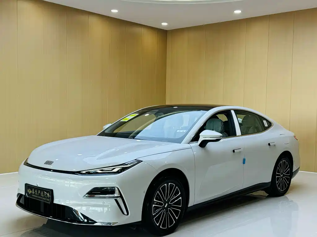Geely Galaxy Galaxy 8