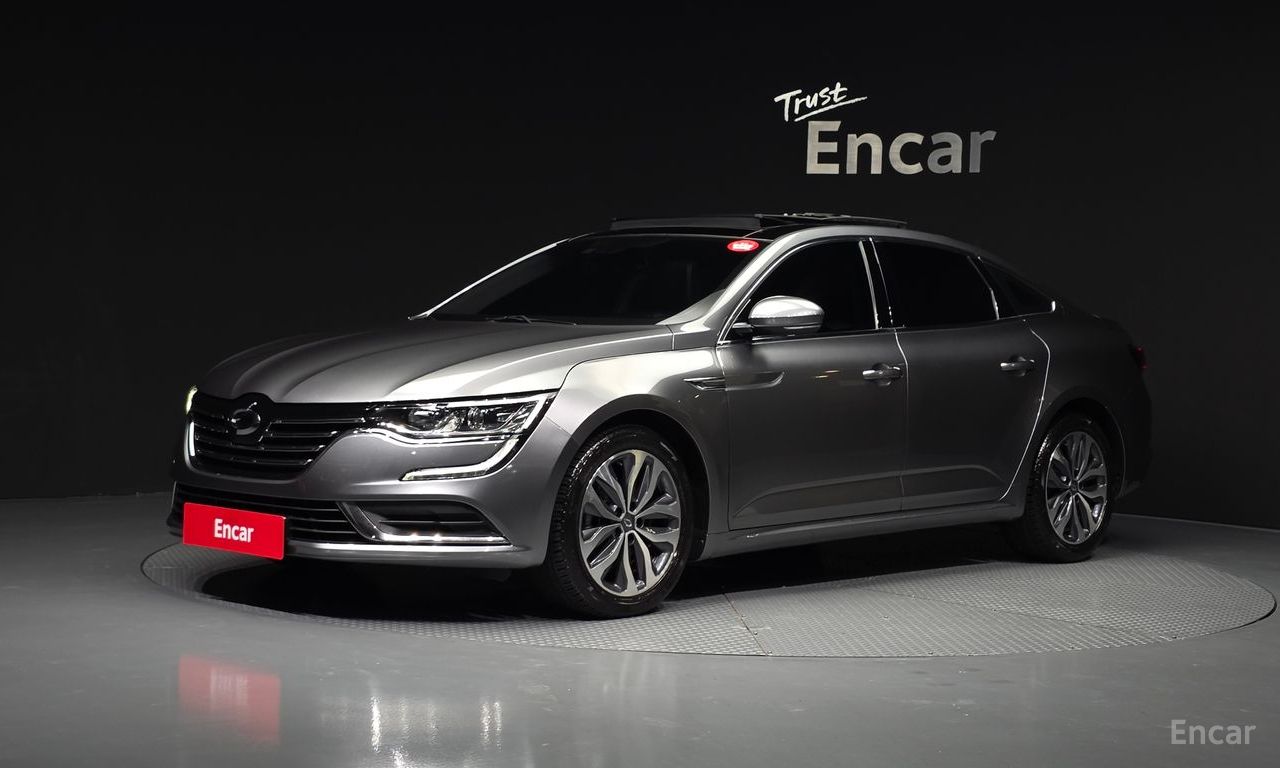 Renault SM6