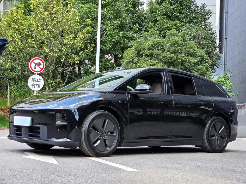 Li Auto i6