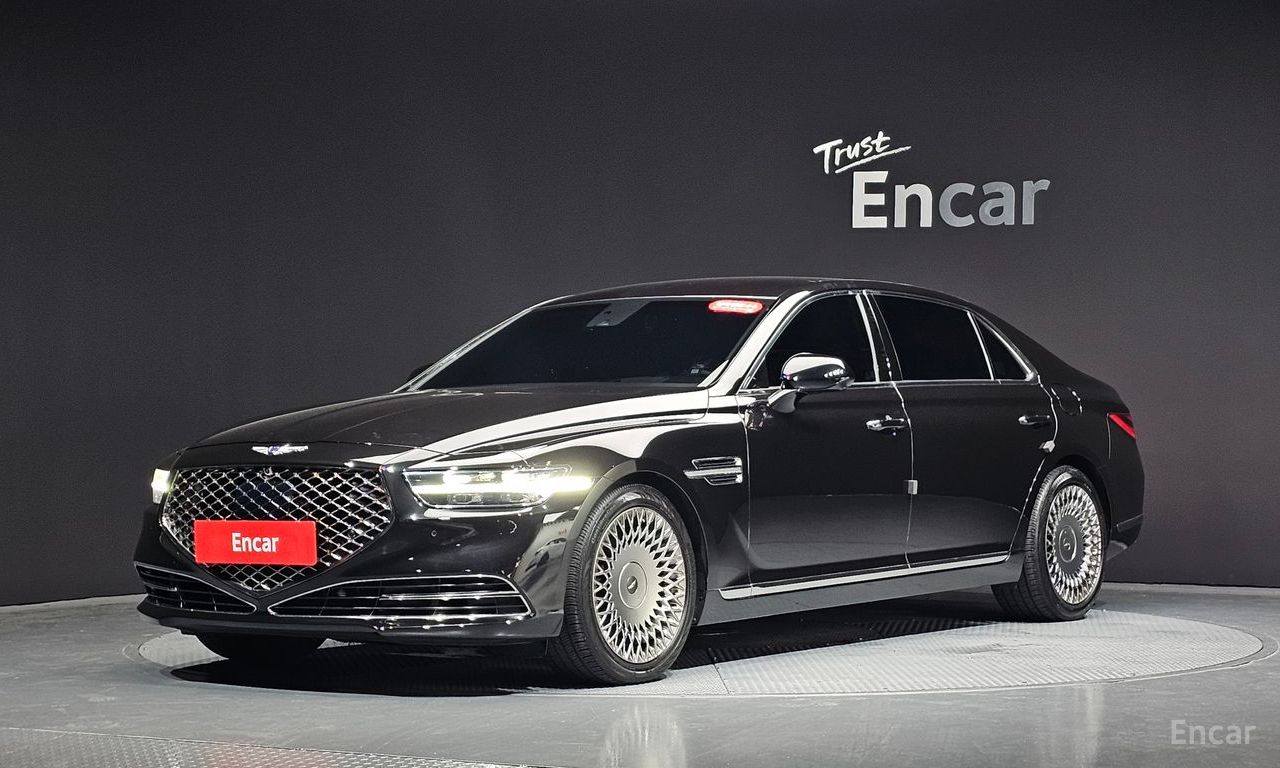 Genesis G90