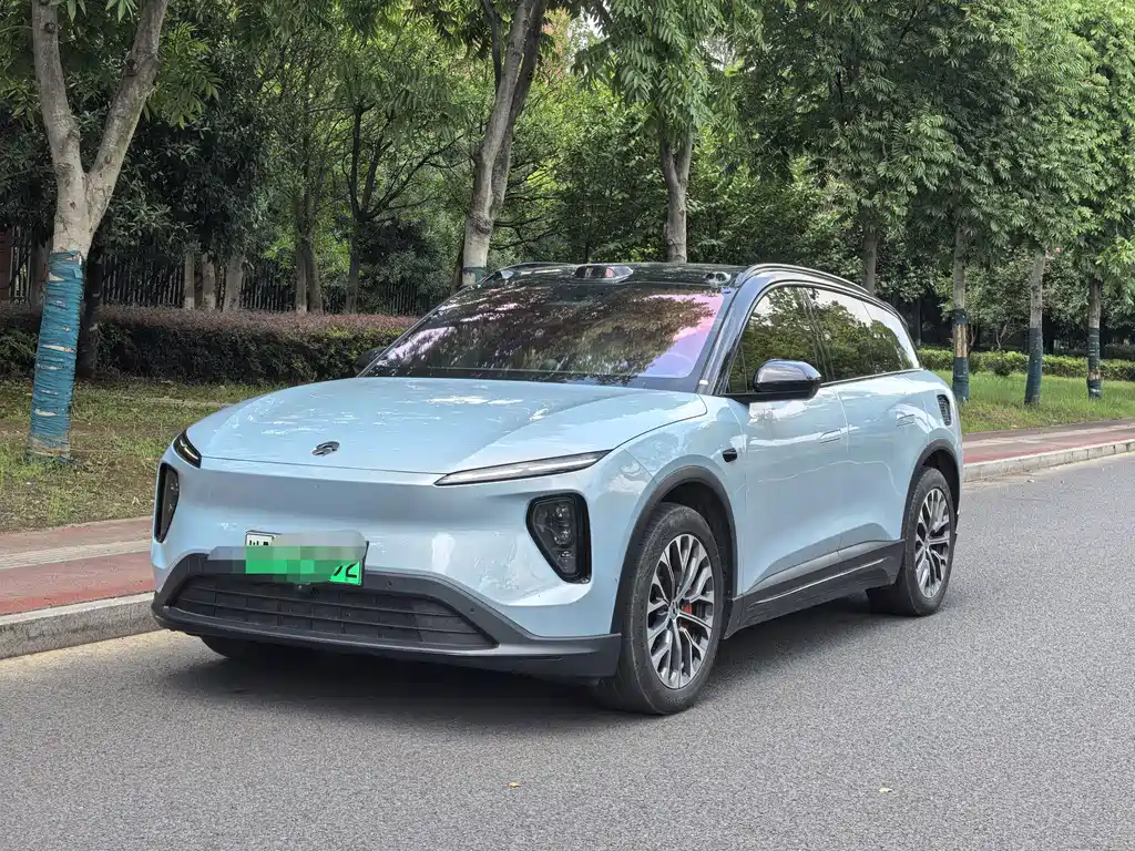 NIO ES6