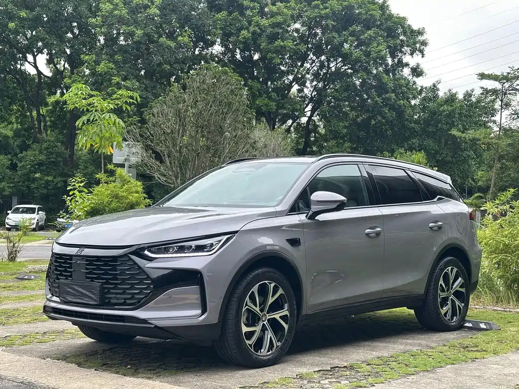 BYD Tang