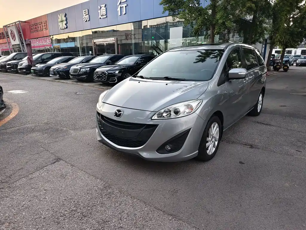 Mazda 5