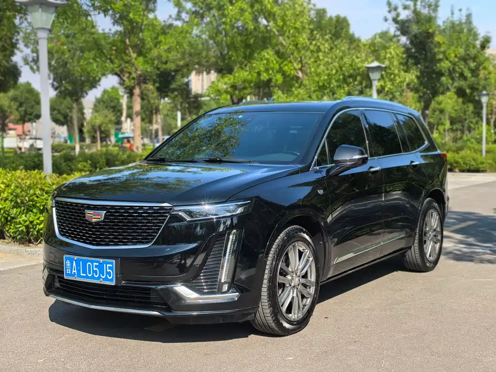 Cadillac XT6
