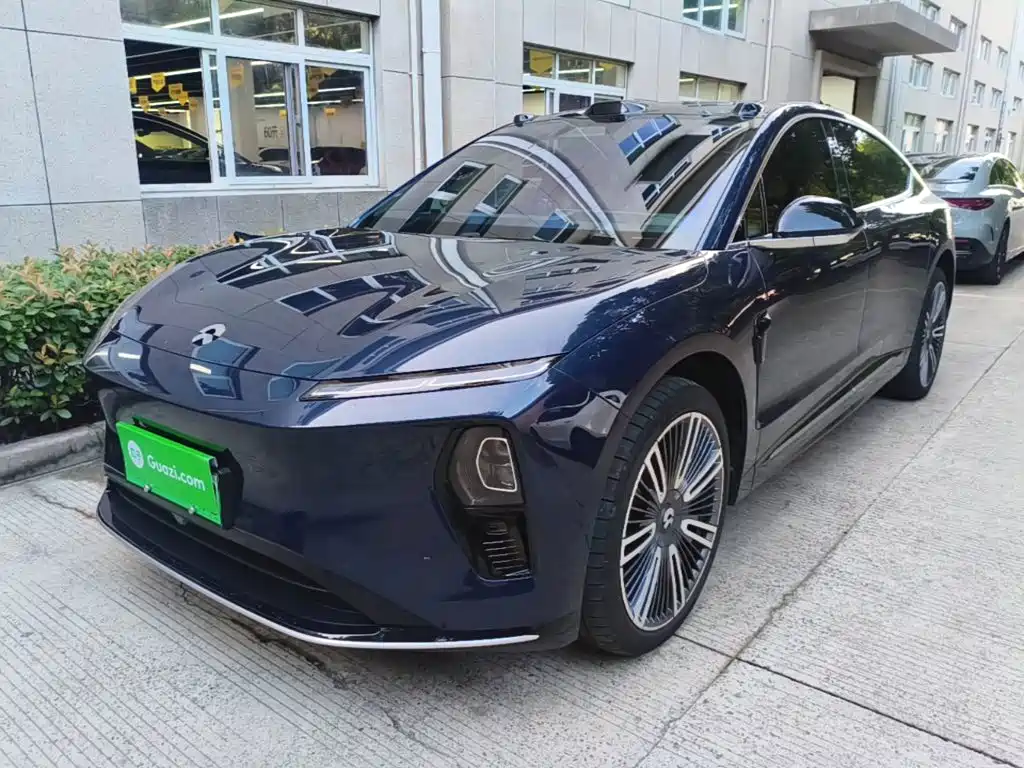 NIO ET9