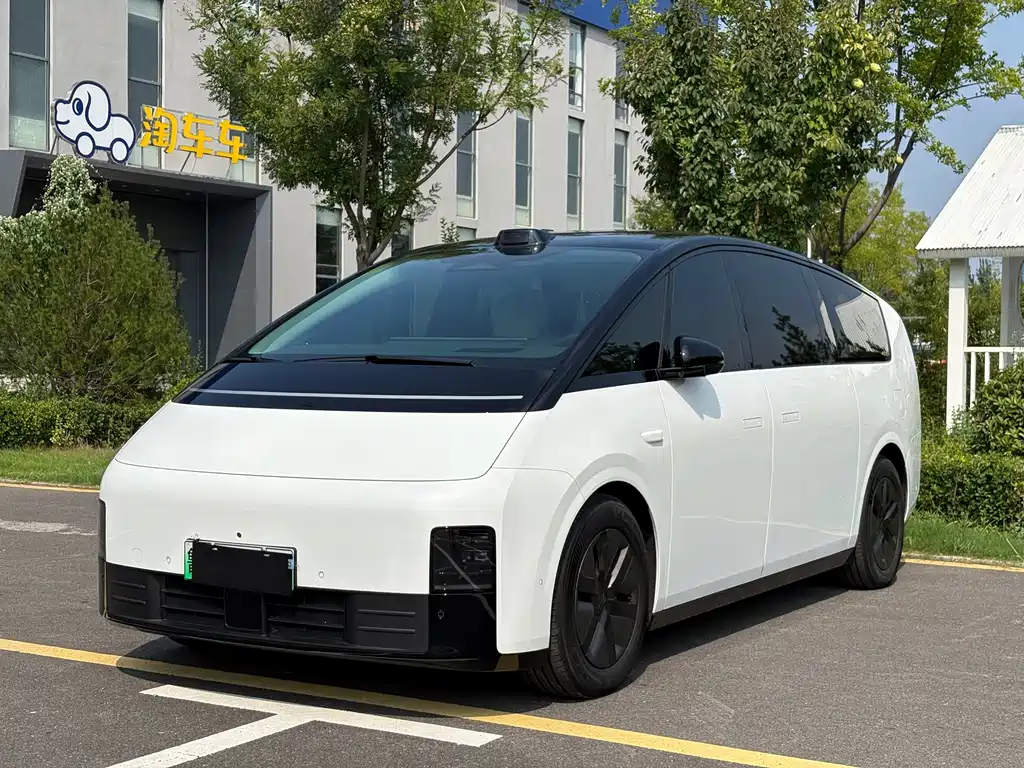 Li Auto MEGA