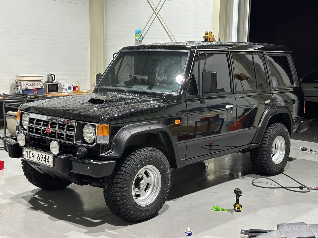 Hyundai Galloper