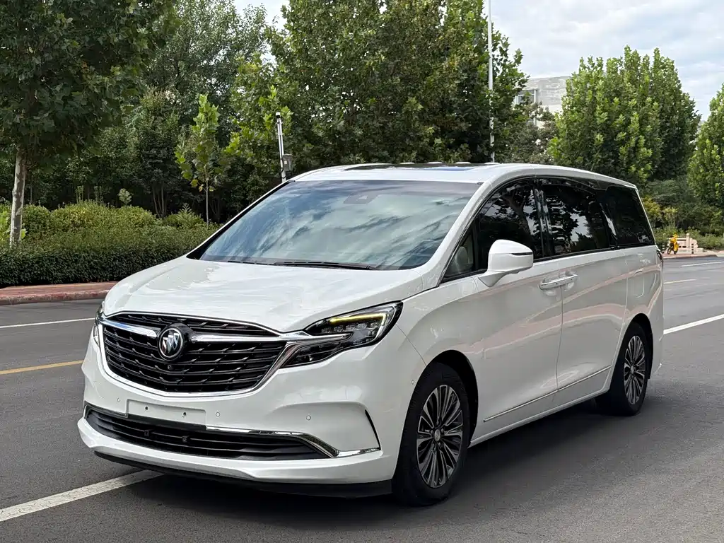 Buick GL8