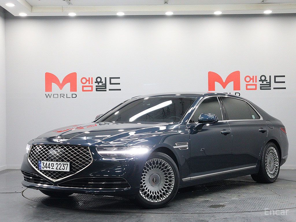 Genesis G90
