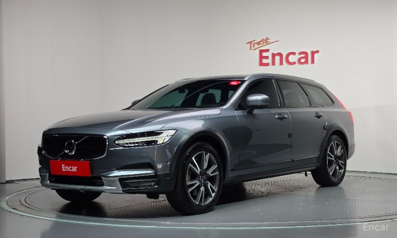 Volvo V90