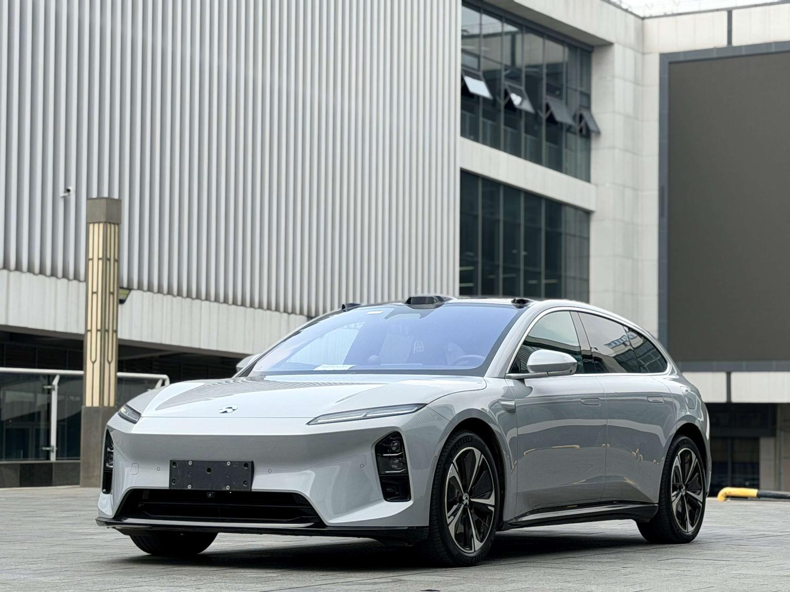 NIO ET5T