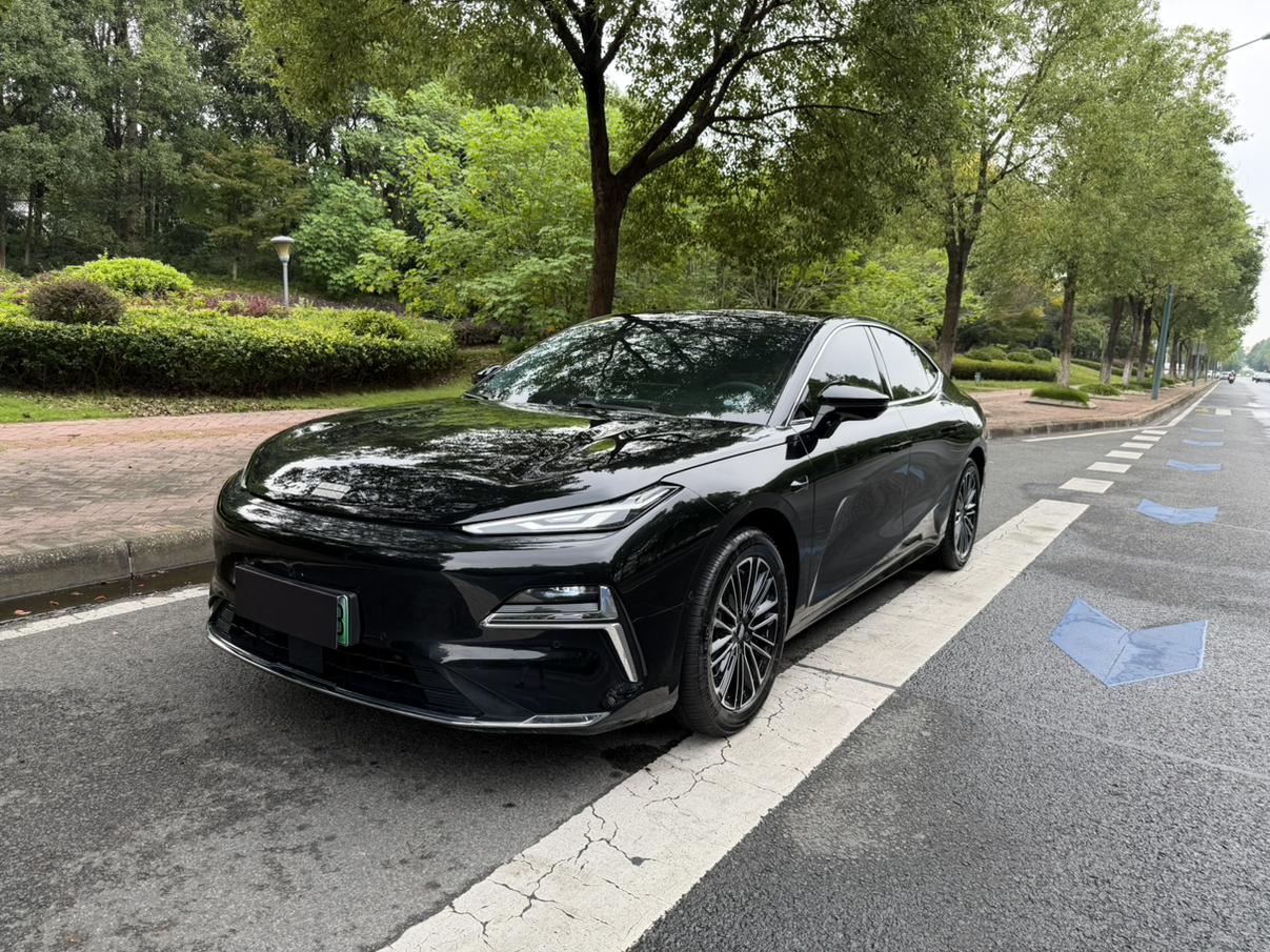Автомобиль #1360682