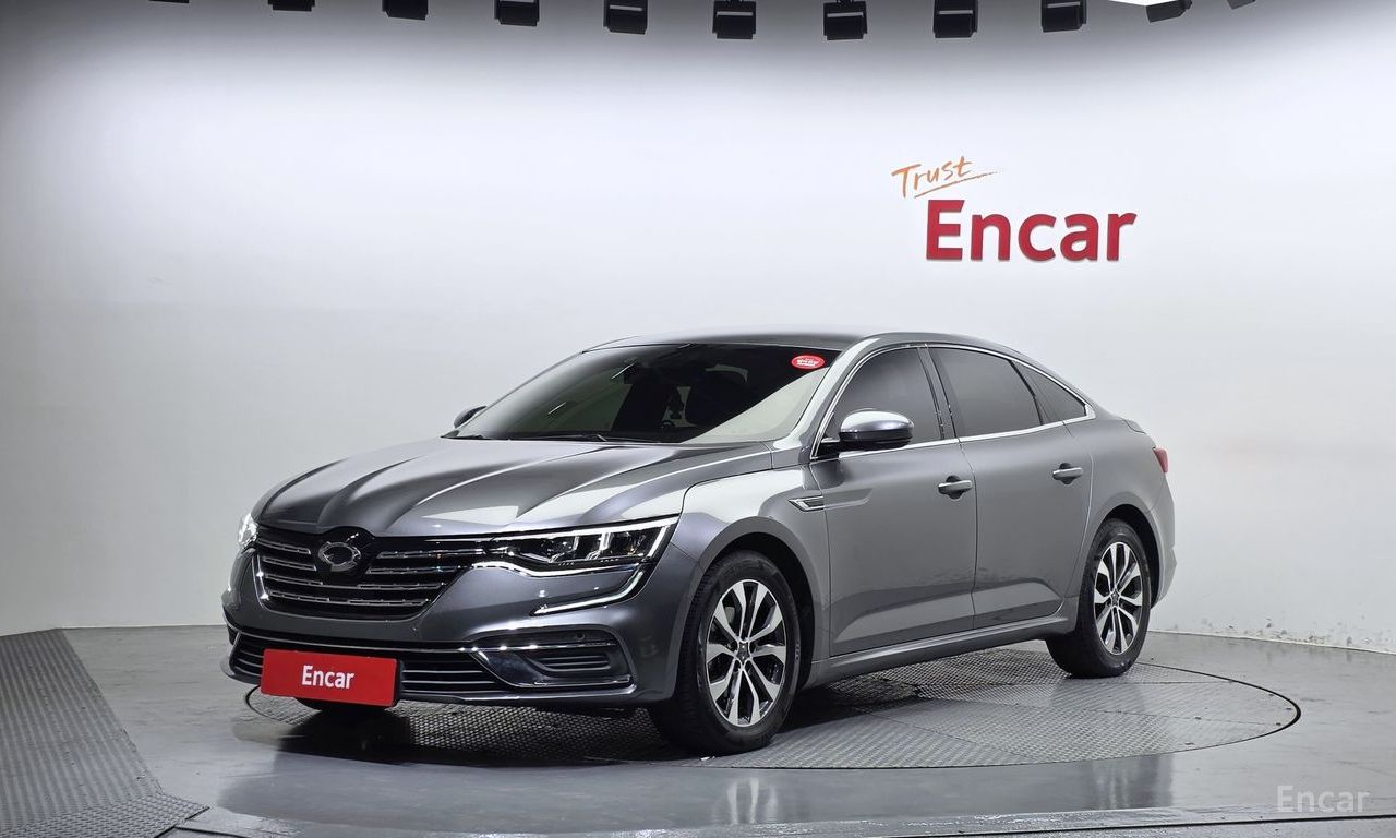 Renault SM6