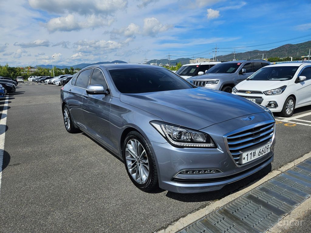 Hyundai Genesis