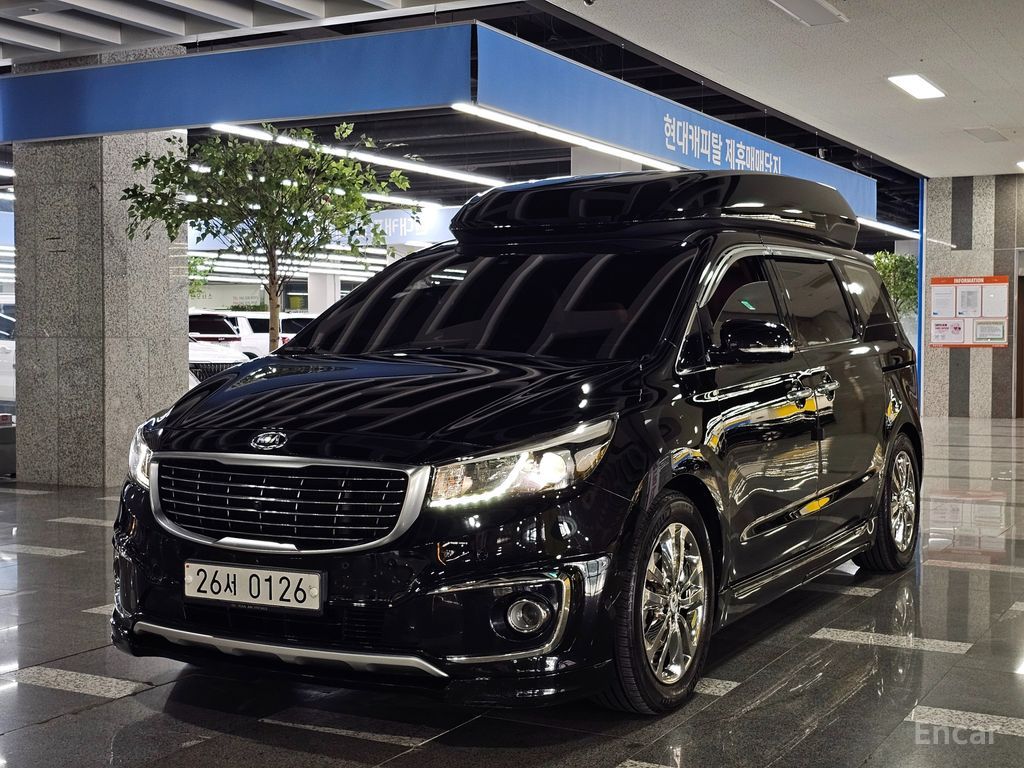 Kia Carnival