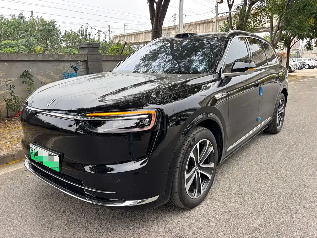 Aito M7